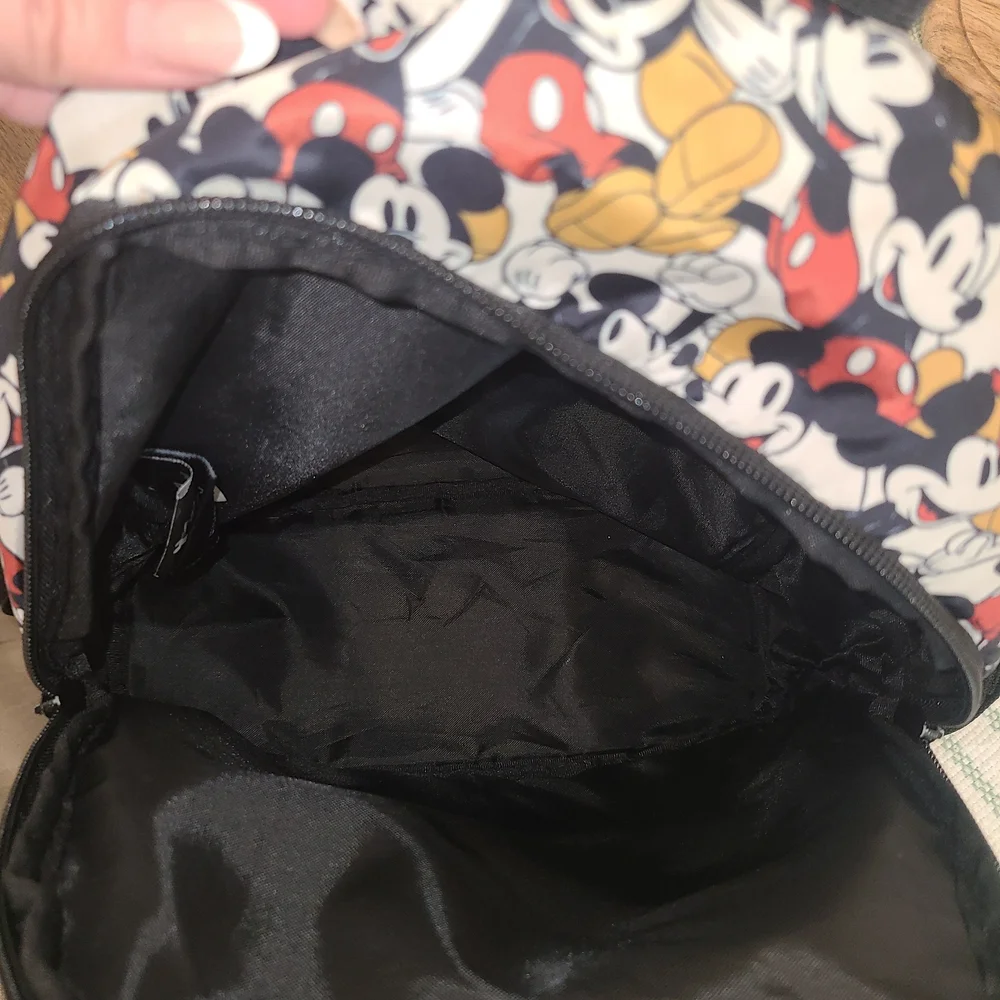 Disney Bioworld Mickey Mouse Patterned Backpack - Red, Black, White - Picture 4 of 5